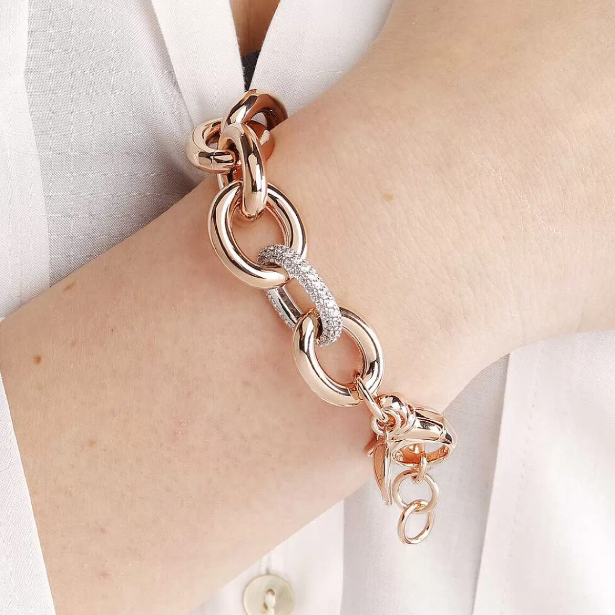 Flash Sale Bracciale Catena Rolo Con Elemento Pave In Spinello Nero O Zirconi Cubici Bracciali