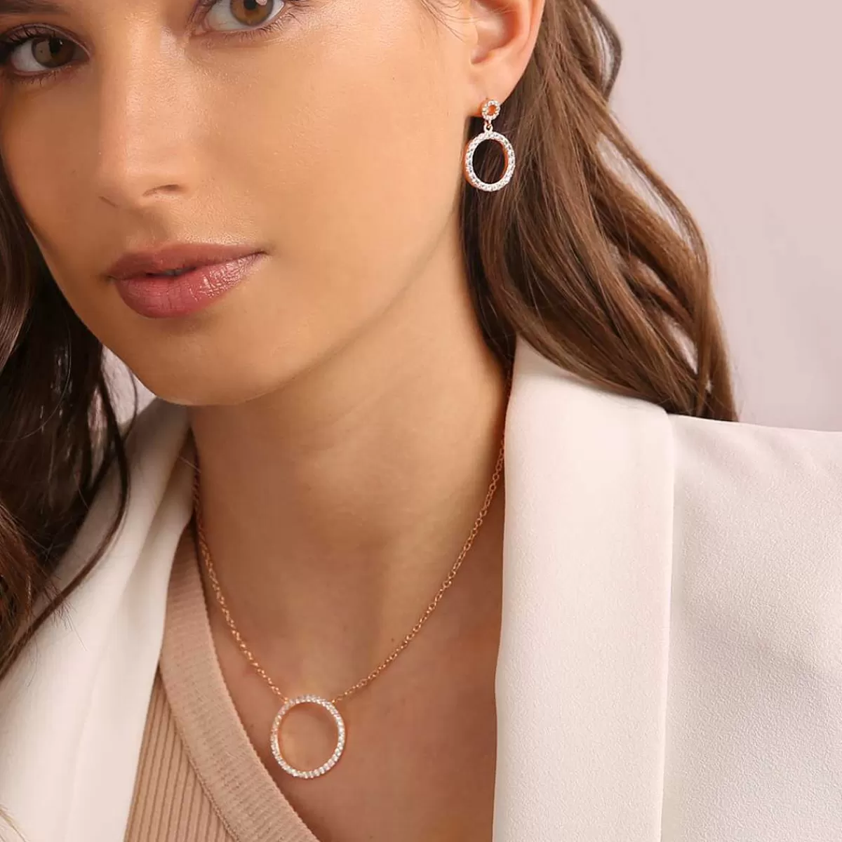 Shop Collana A Catena Rolo Con Pendente A Cerchio In Zirconi Collane