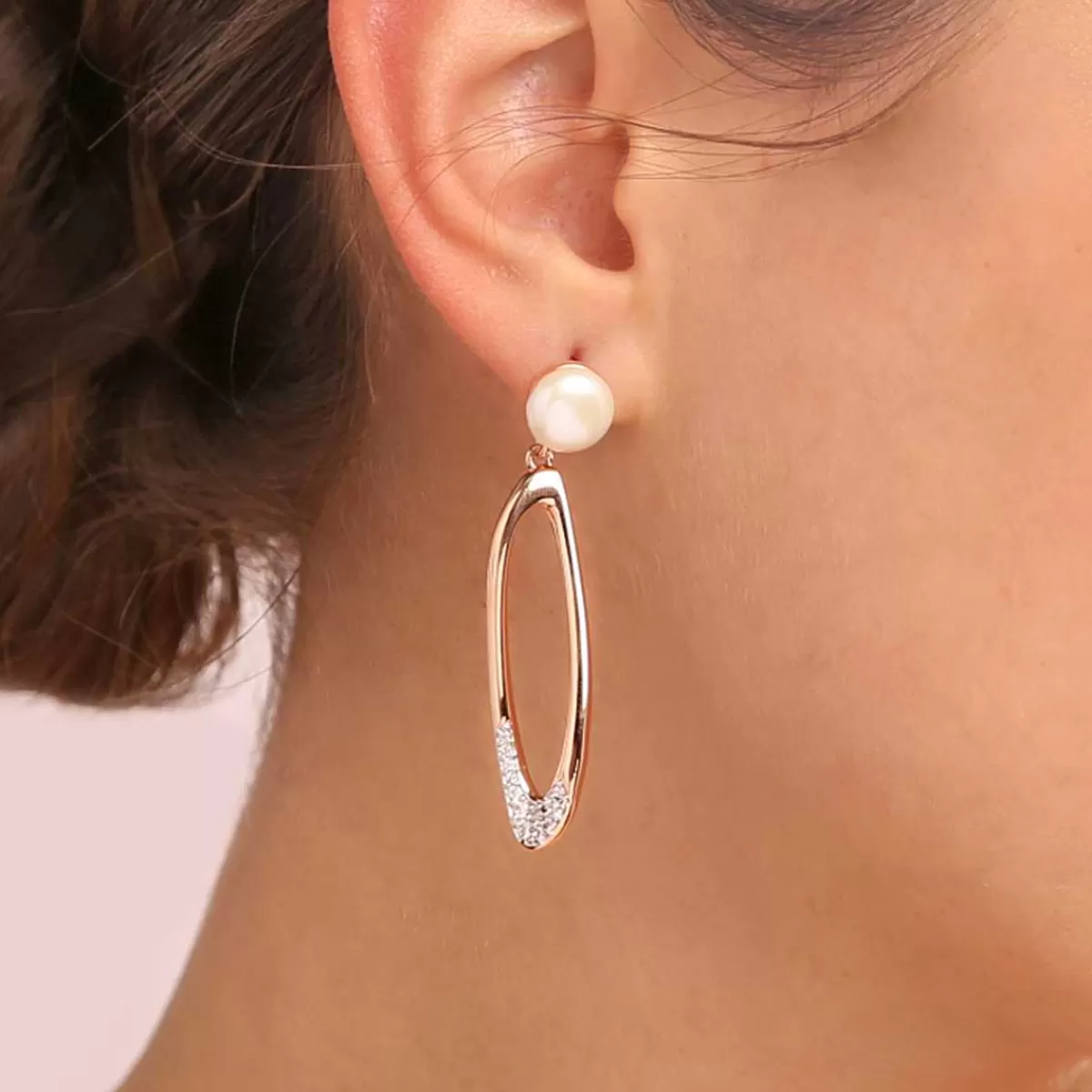 Online Orecchini Pendenti Ovali Con Zirconi Cubici E Perla Coltivata D'Acqua Dolce Bianca O 9/10 Mm Orecchini